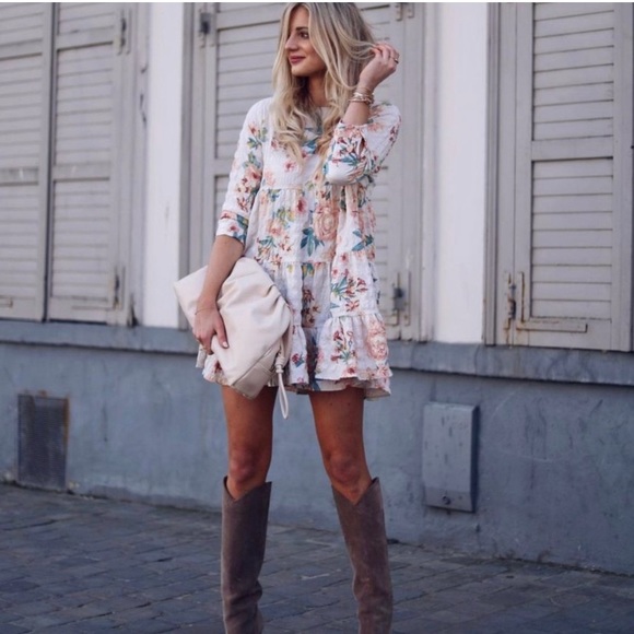 ZARA Cream Apricot Floral Seersucker Tiered Mini Dress - Picture 1 of 5